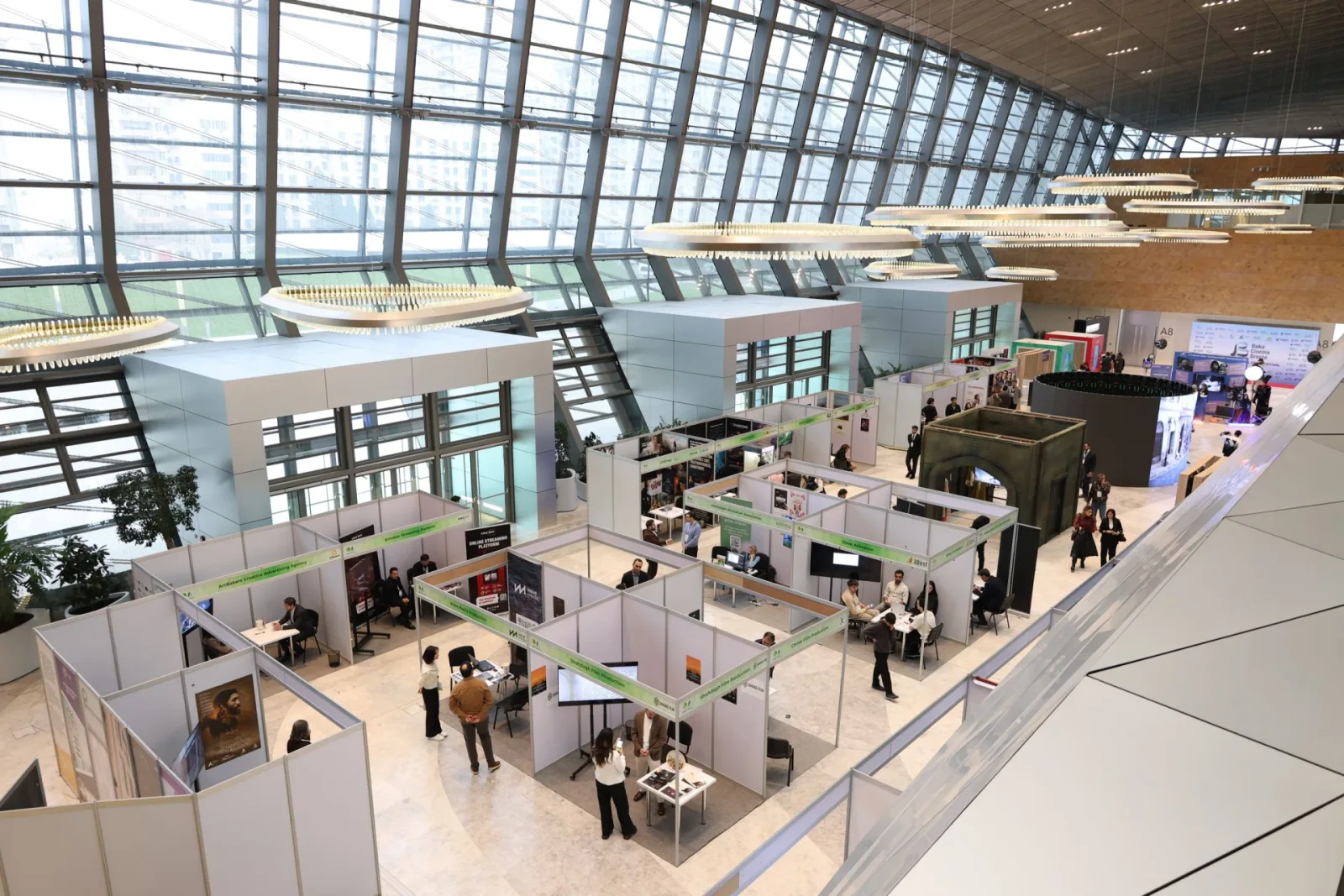 Fuarda Toplanan Adaylar Neden Satışa Dönmez